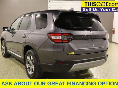 Used 2023 Honda Pilot EX-L image 5