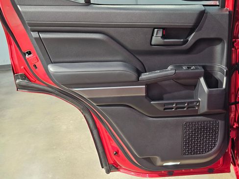 Certified 2025 Toyota 4Runner TRD Sport AWD/4WD image 33