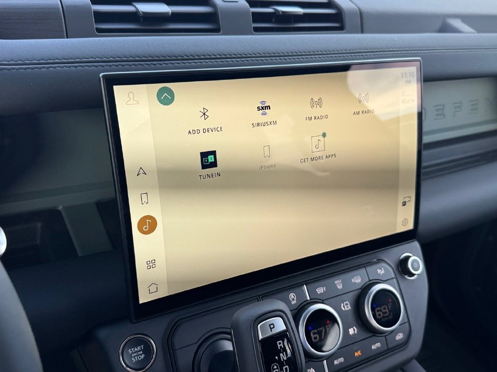 New 2026 Land Rover Defender 110 AWD/4WD image 18
