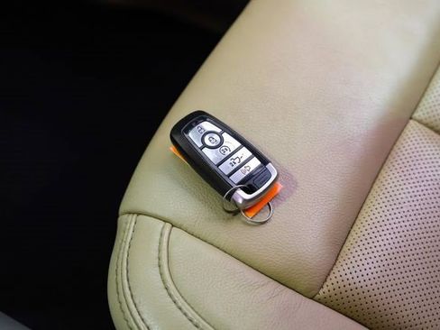 Used 2020 Ford F250 Lariat w/ Lariat Ultimate Package image 54