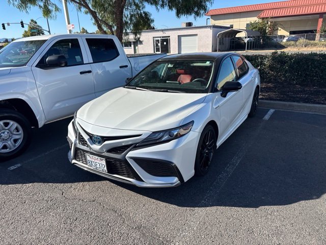 Used 2021 Toyota Camry XSE FWD image 10