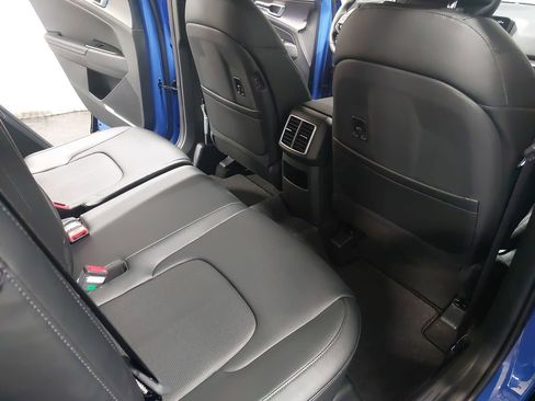 New 2026 Kia Sportage EX image 11