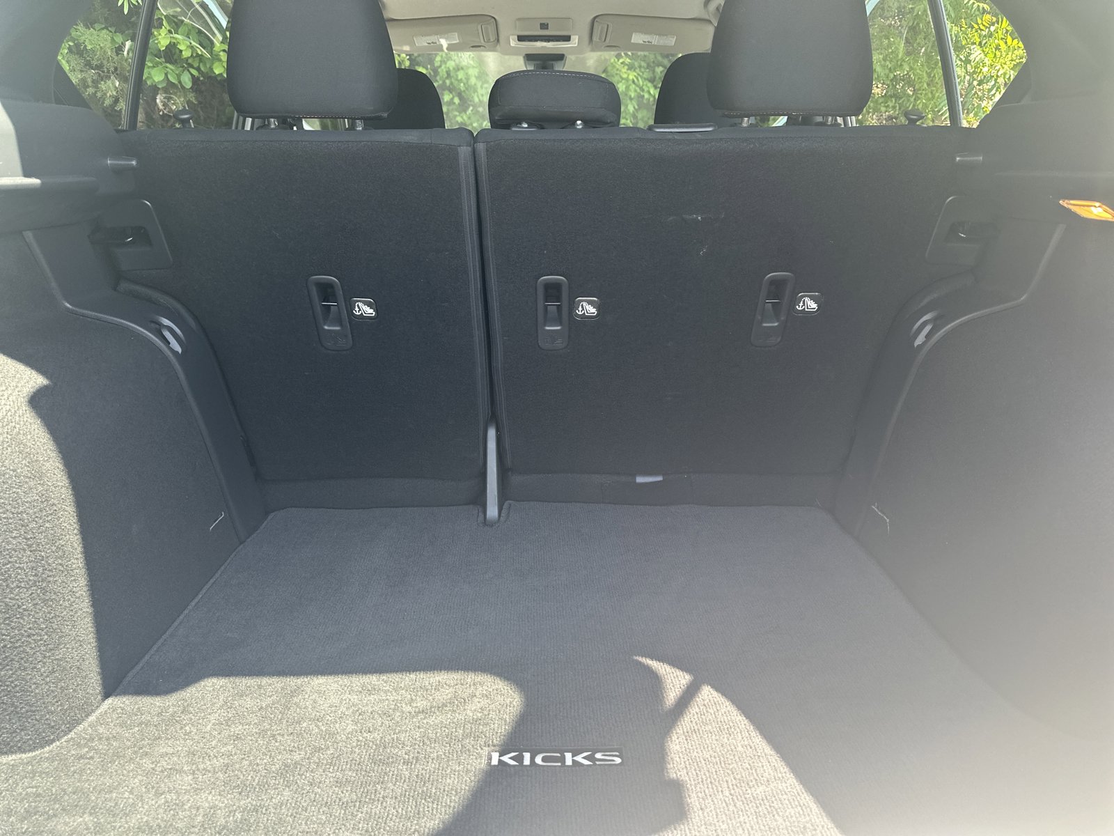 Used 2024 Nissan Kicks SR FWD image 22