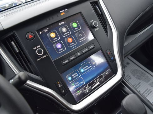 Used 2025 Subaru Legacy image 22