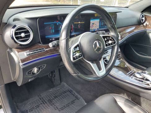 Used 2020 Mercedes-Benz E 350 4MATIC Sedan w/ Driver Assistance Package image 19