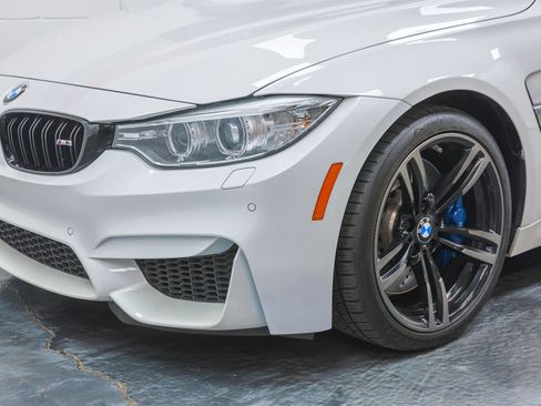 Used 2015 BMW M3 image 5