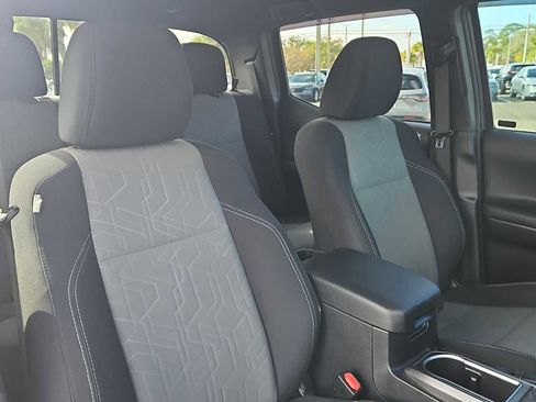 Used 2021 Toyota Tacoma TRD Sport image 26