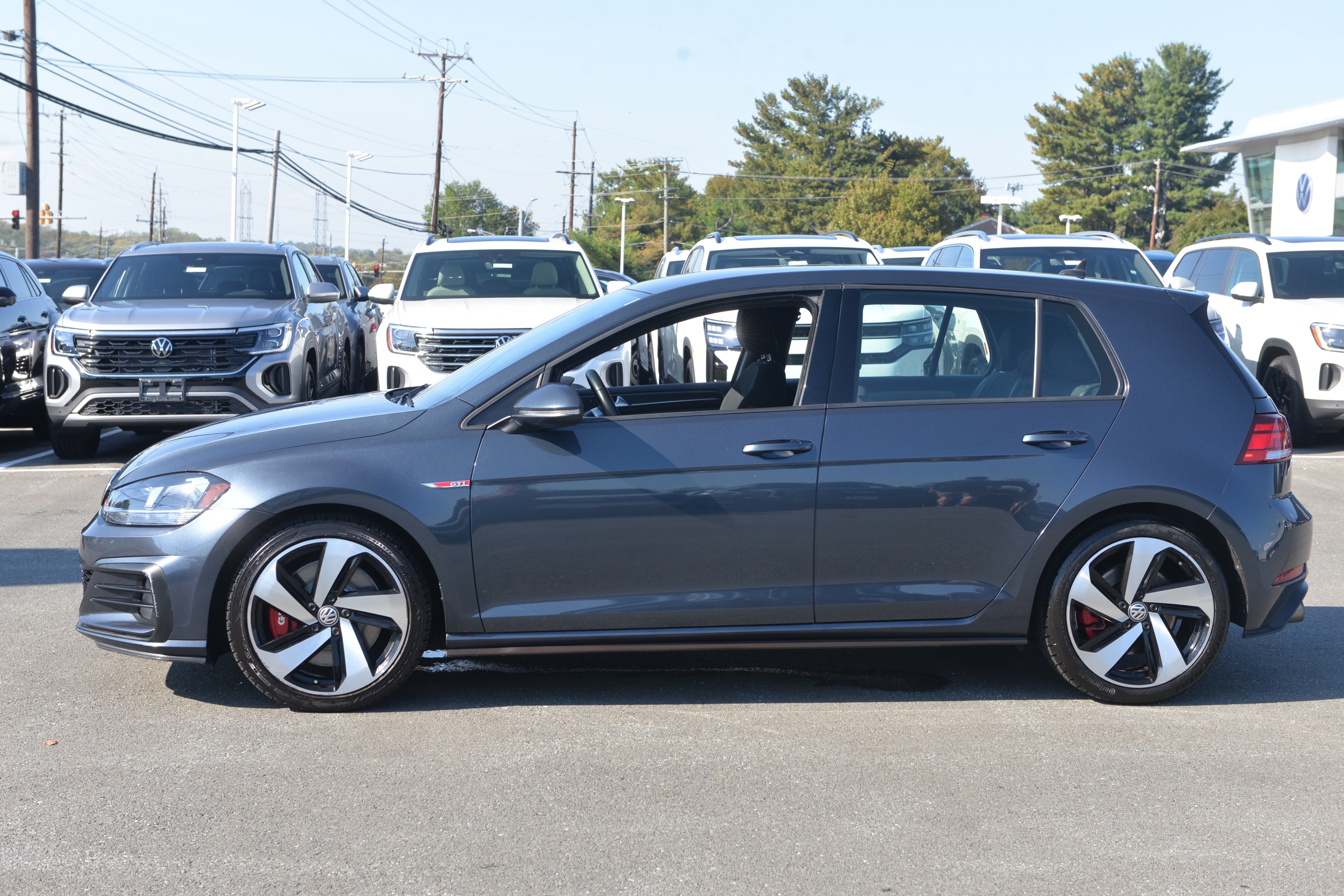 Used 2020 Volkswagen GTI S FWD image 6