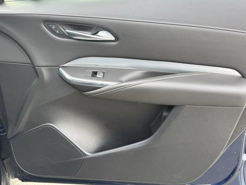 Used 2021 Cadillac XT4 Premium Luxury image 28