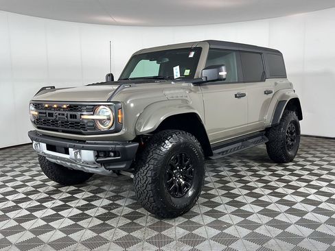 Used 2025 Ford Bronco Raptor AWD/4WD image 7