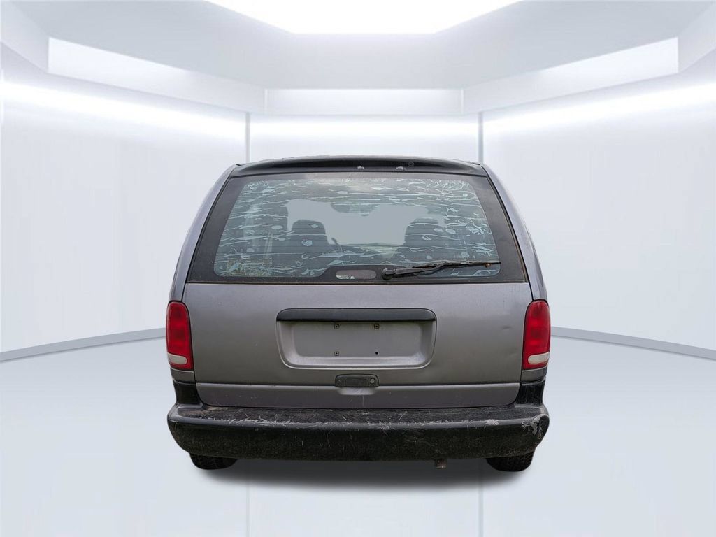 Used 1998 Plymouth Voyager FWD image 3
