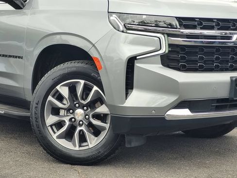 Used 2024 Chevrolet Suburban LS w/ Max Trailering Package RWD image 4