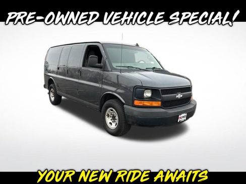 Used 2016 Chevrolet Express 2500 image 1