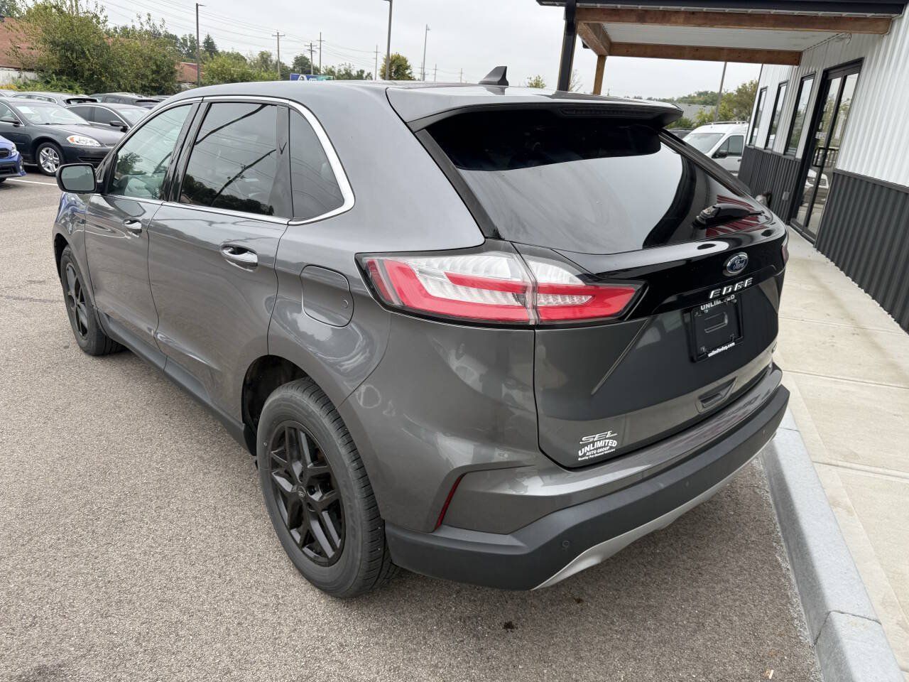 Used 2021 Ford Edge SEL w/ Convenience Package AWD/4WD image 11