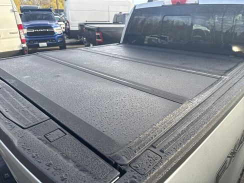 Used 2022 Ford F150 Lariat w/ Equipment Group 502A High image 12