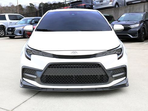 Used 2020 Toyota Corolla XSE image 10