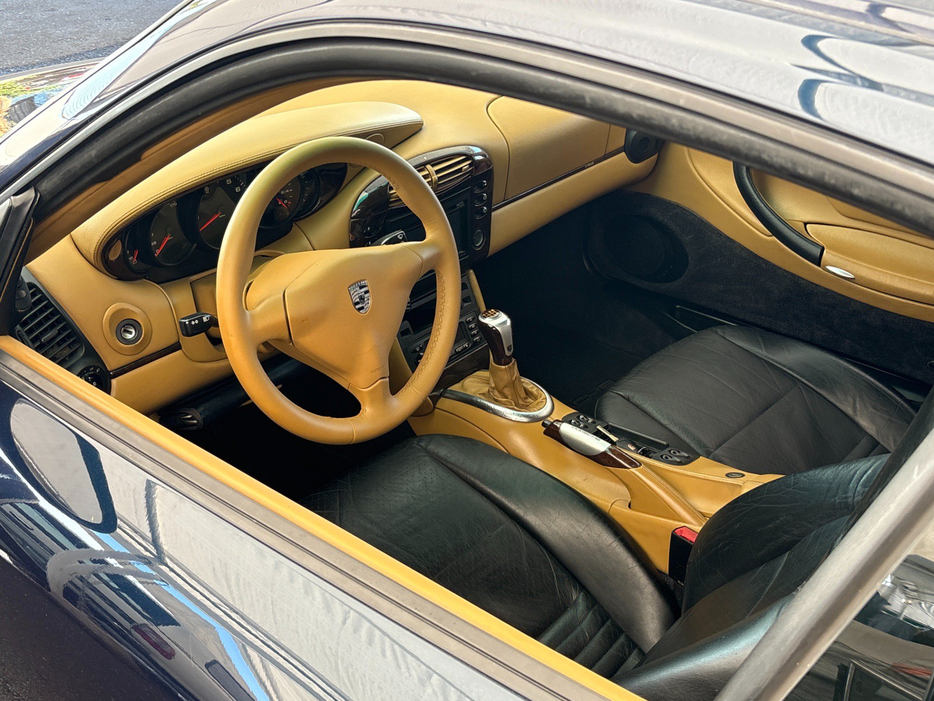 Used 2000 Porsche 911 GT3 RS image 24