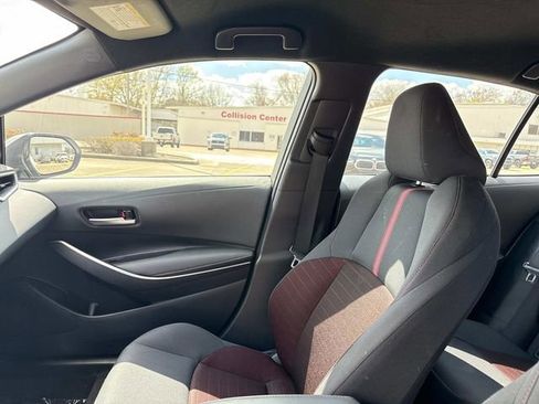 Used 2023 Toyota Corolla SE image 40