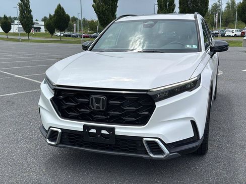 Used 2024 Honda CR-V Sport Touring image 15