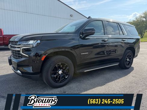 Used 2022 Chevrolet Tahoe LT w/ Luxury Package AWD/4WD image 1