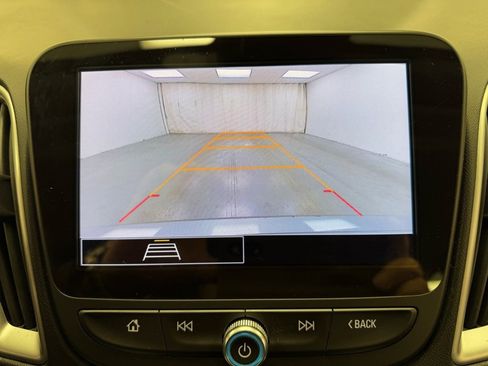 Used 2023 Chevrolet Malibu LT image 23