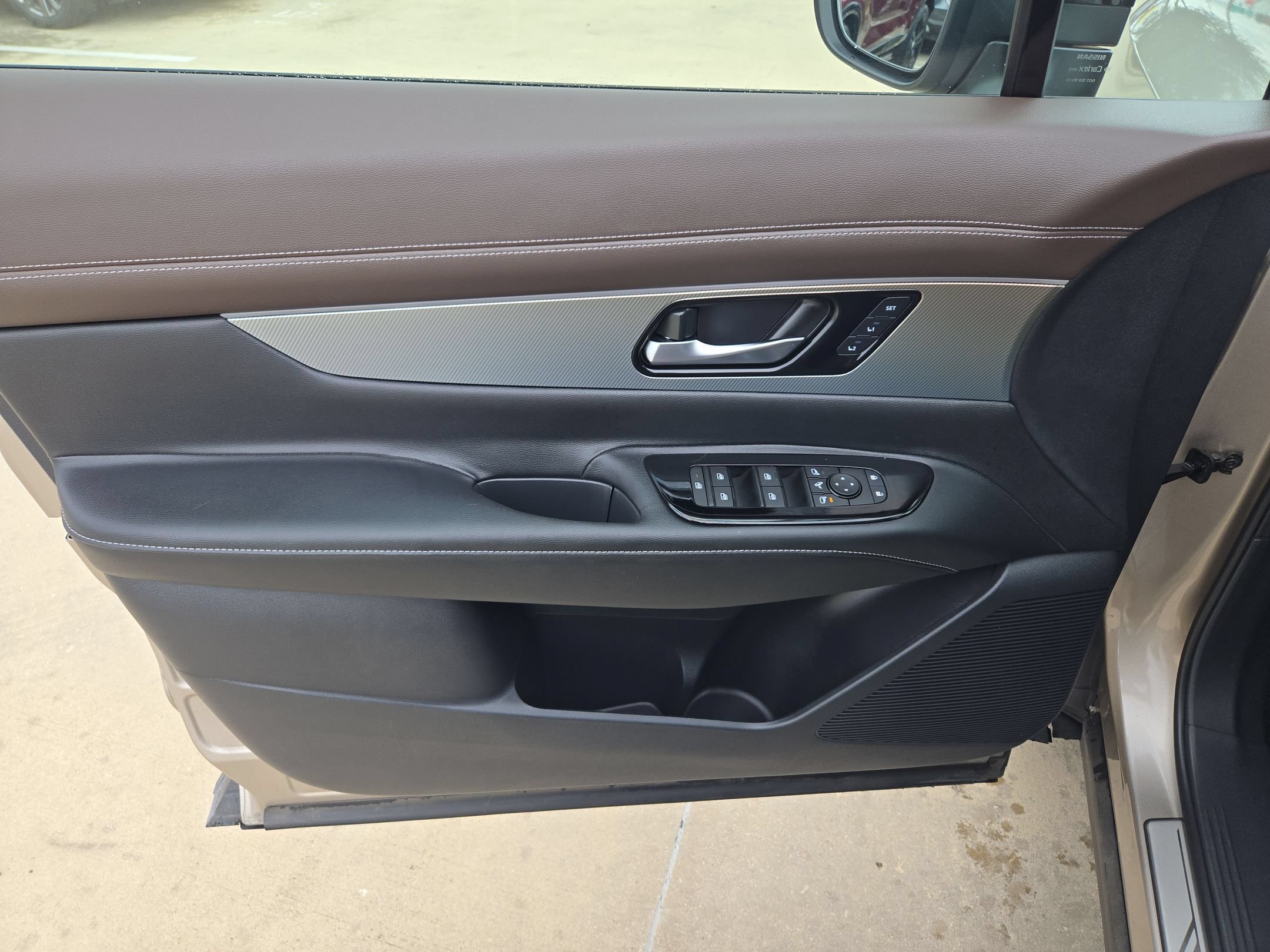 Certified 2026 Nissan Murano Platinum w/ Cargo Package AWD/4WD image 12