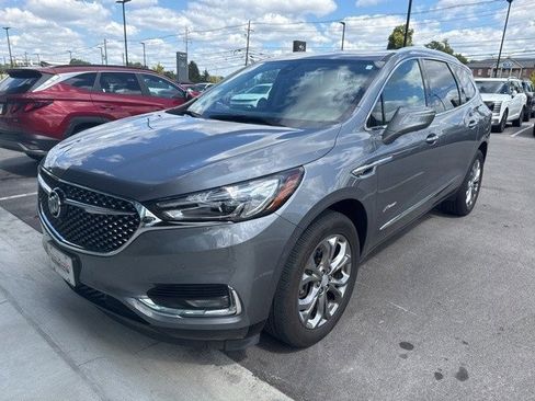 Used 2019 Buick Enclave Avenir w/ Avenir Technology Package image 1