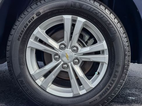 Used 2013 Chevrolet Equinox LS FWD image 22