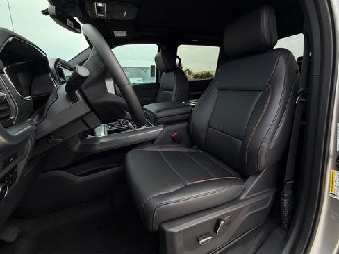 New 2026 Ford F150 Lariat w/ Equipment Group 502A High image 31