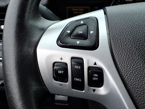 Used 2013 Ford Edge SEL AWD/4WD image 23