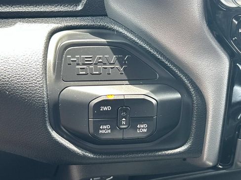 Used 2026 RAM 2500 Laramie AWD/4WD image 37