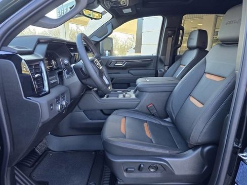New 2025 GMC Sierra 2500 AT4 w/ AT4 Premium Plus Package image 15