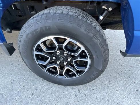 Used 2022 Ford F150 XLT w/ Equipment Group 302A High image 11