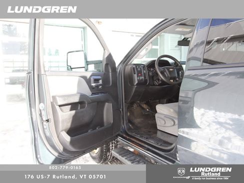 Used 2018 Chevrolet Silverado 2500 W/T w/ WT Convenience Package AWD/4WD image 12