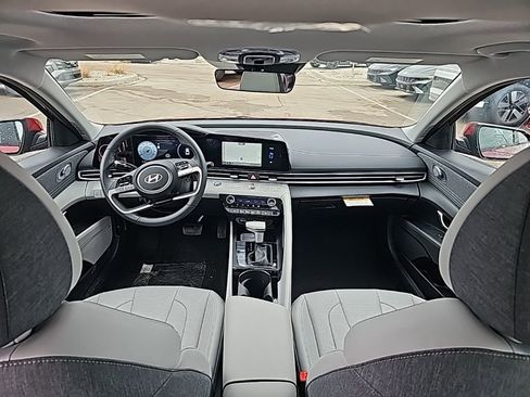 New 2026 Hyundai Elantra Limited FWD image 34