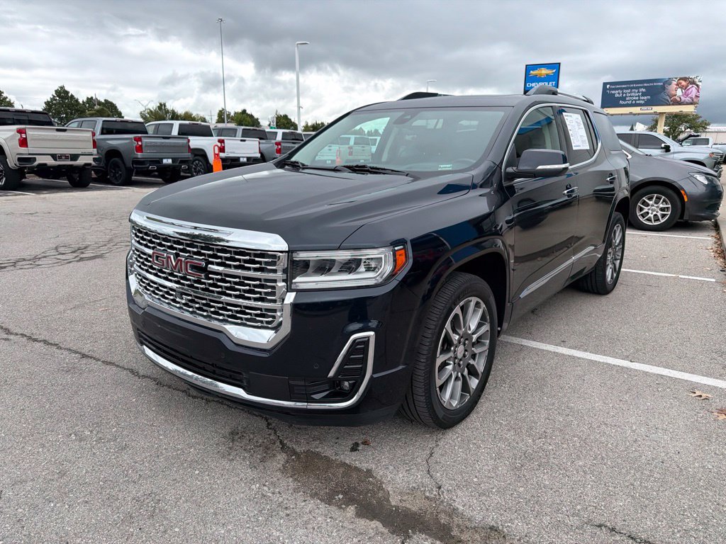 Used 2021 GMC Acadia Denali w/ Denali Technology Package FWD image 7