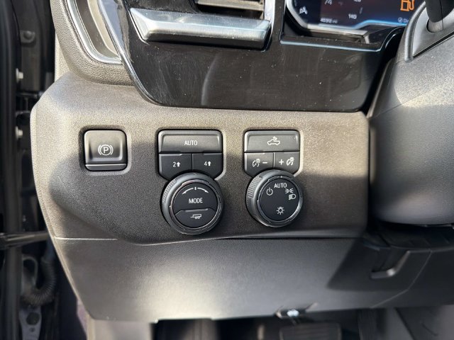 Certified 2022 Chevrolet Silverado 1500 LT w/ Protection Package AWD/4WD image 37