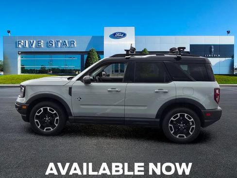 Used 2021 Ford Bronco Sport Outer Banks w/ Outer Banks Package AWD/4WD image 4
