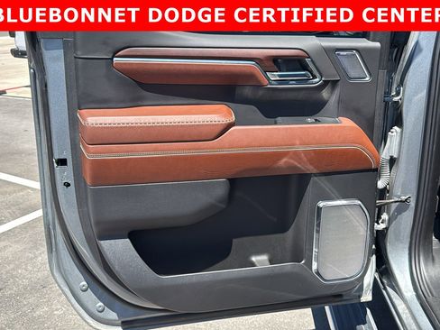 Used 2024 GMC Sierra 1500 Denali Ultimate AWD/4WD image 19