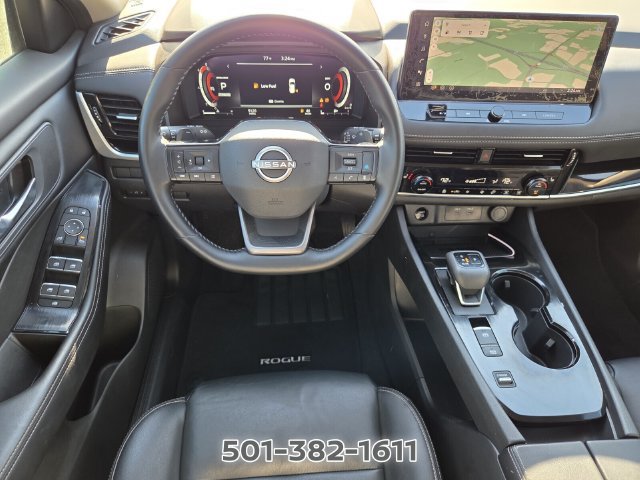 Certified 2025 Nissan Rogue SL FWD image 14