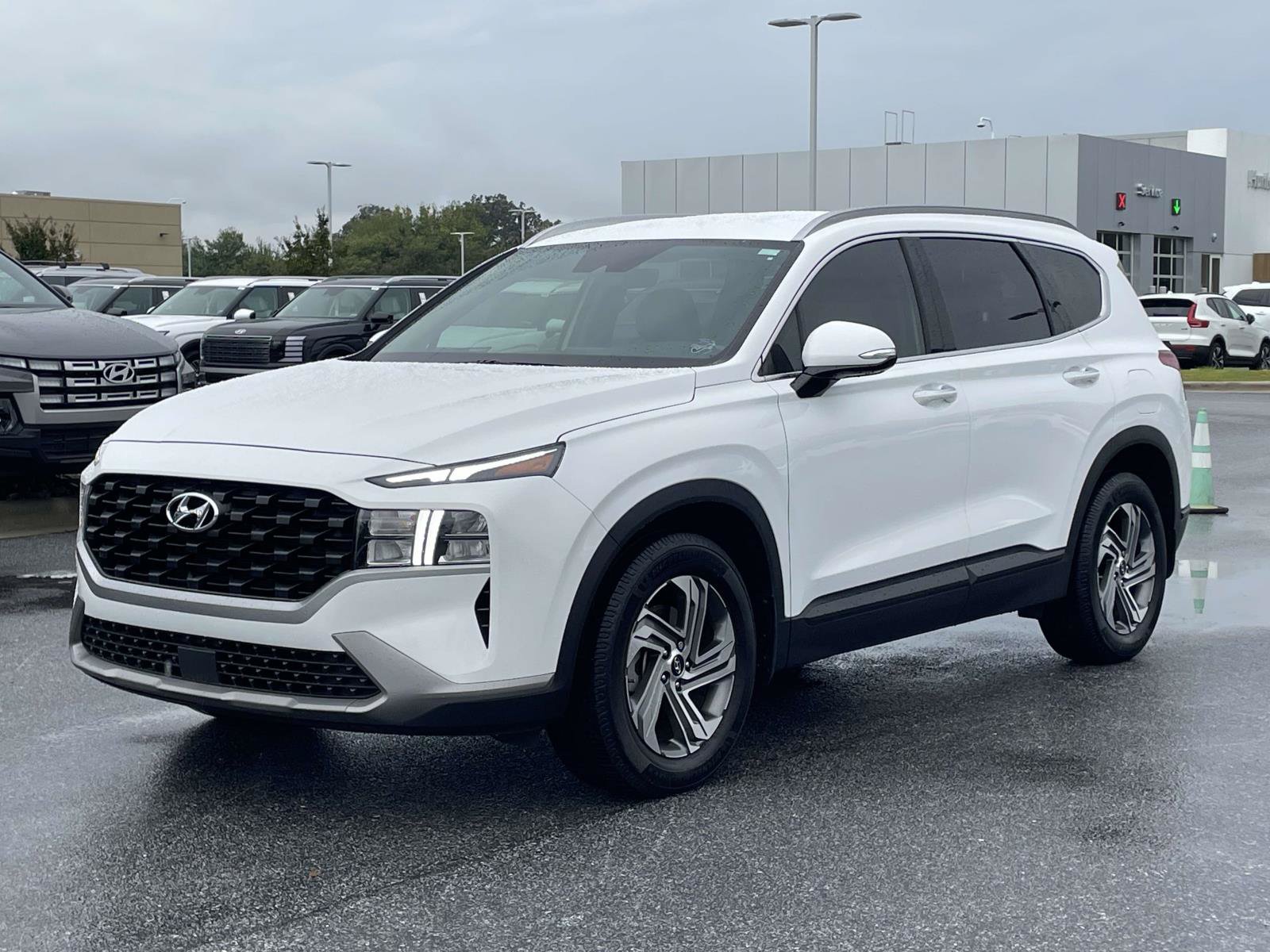 Certified 2023 Hyundai Santa Fe SEL w/ Winter Weather Package FWD image 23