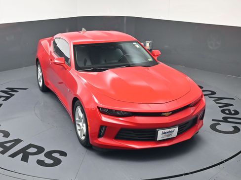 Used 2016 Chevrolet Camaro LT image 30