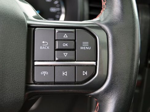 Used 2022 Ford Expedition Max Limited image 15