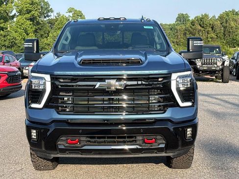 New 2026 Chevrolet Silverado 3500 LTZ w/ LTZ Plus Package AWD/4WD image 2