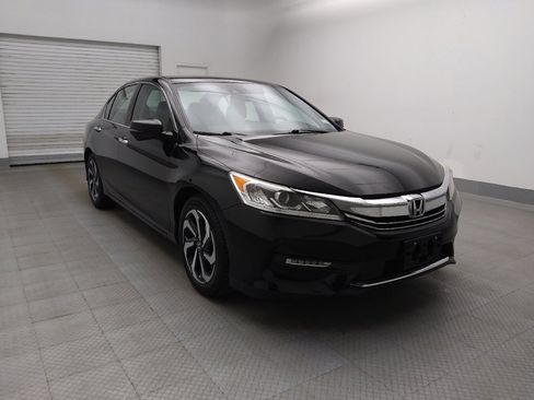 Used 2016 Honda Accord EX image 13