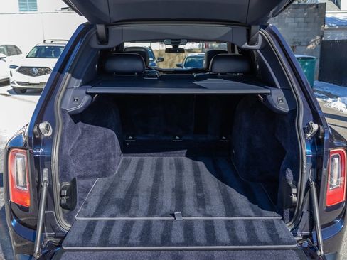 Used 2019 Rolls-Royce Cullinan Sport Utility 4D image 67