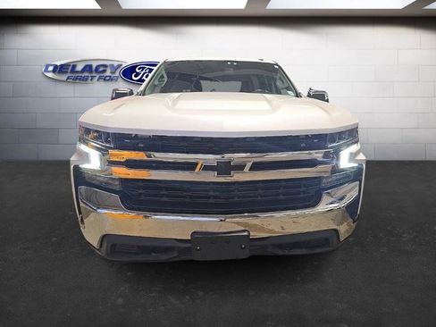 Used 2021 Chevrolet Silverado 1500 LT w/ Z71 Off-Road Package image 8