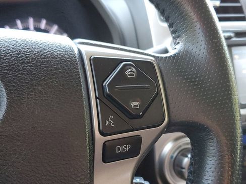 Used 2016 Toyota 4Runner Limited AWD/4WD image 25
