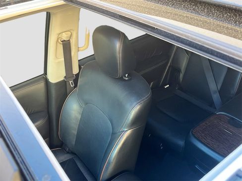 Used 2019 Nissan Armada SL w/ Premium Package image 22