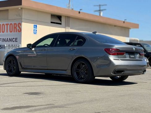 Used 2016 BMW 740i RWD image 10